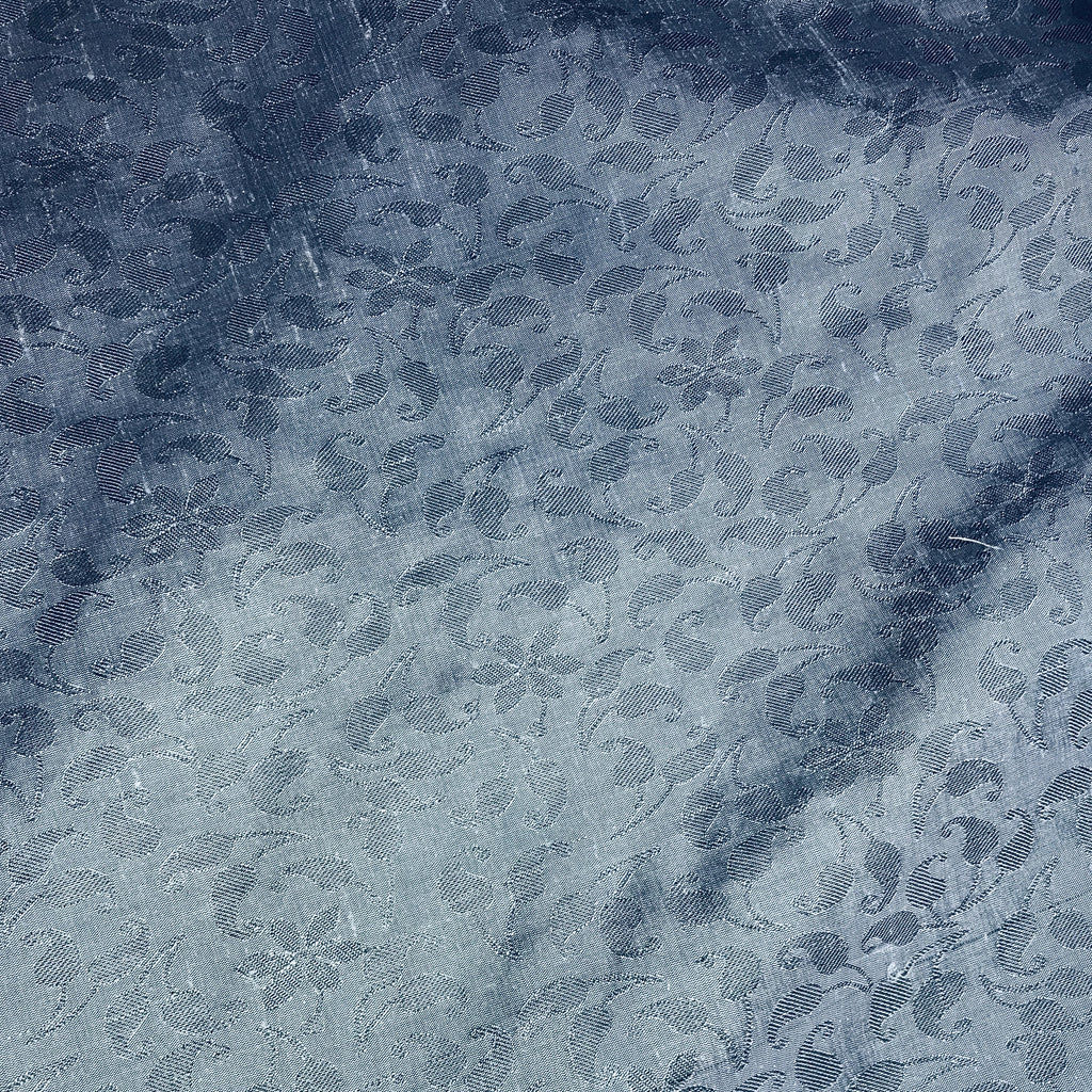 Simple Floral Pattern Silk Jacquard